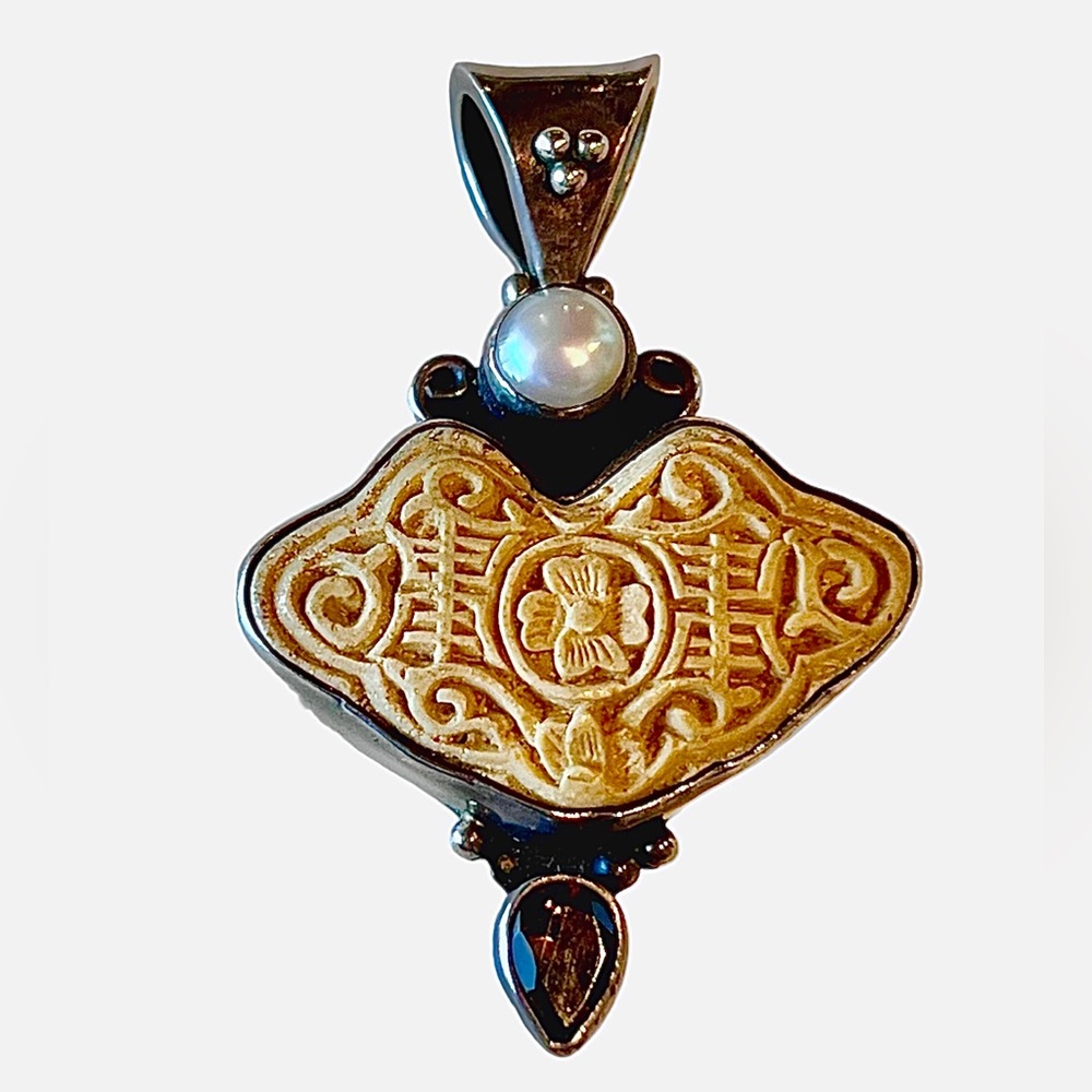 Sterling Silver Pendant 2” Handmade Classic Ex Cond Pearl & Gemstone Necklace